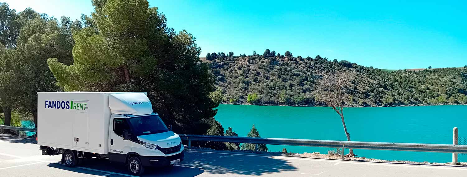 FANDOS-Rent---Alquiler-de-furgonetas-sencillo,-claro-y-seguro