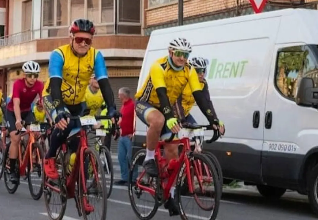 Alquiler furgoneta viaje cicloturista Alquiler furgoneta viaje cicloturista