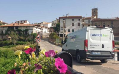 Verano rural sin complicaciones: furgonetas para pueblos