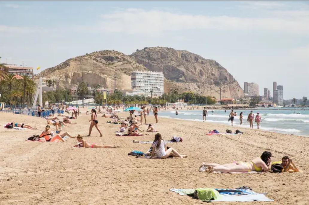 España, el destino más buscado por los europeos para las vacaciones de agosto de 2025 FANDOS Rent