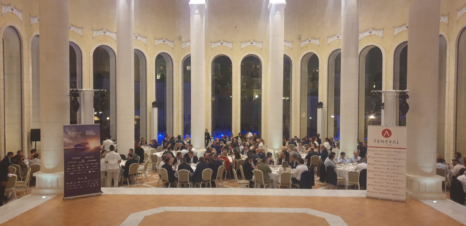 FANDOS Rent participa en la Convención FENEVAL 2025